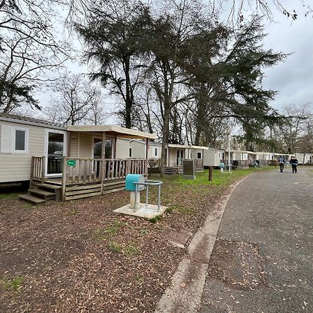 Camping de Bourges Buitenkant foto